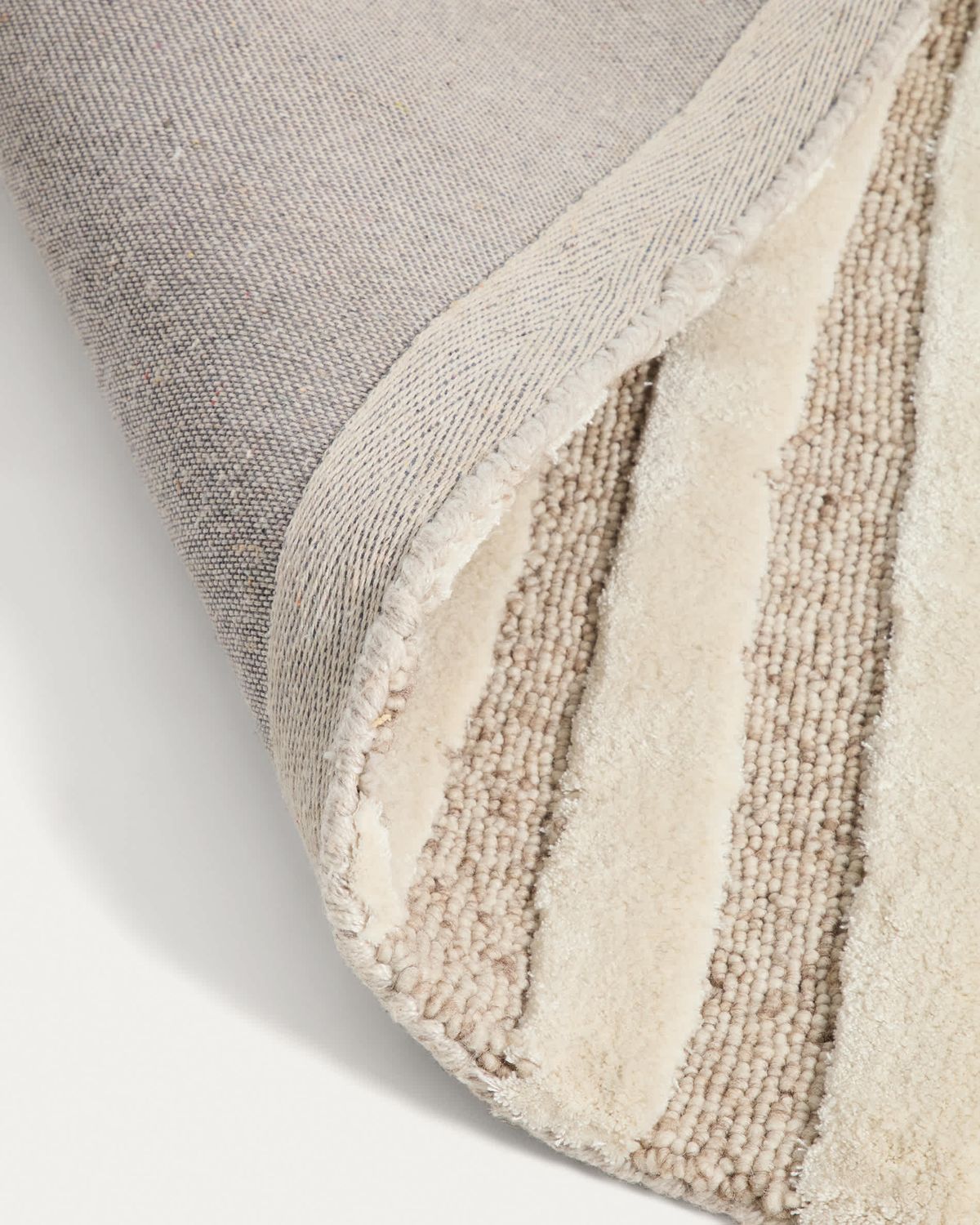 Alfombra Colire de lana y viscosa beige 160 x 230 cm
