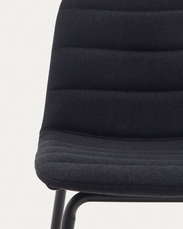 Taburete Zunilda de chenilla negro y acero con acabado negro mate altura 65 cm FSC 100%