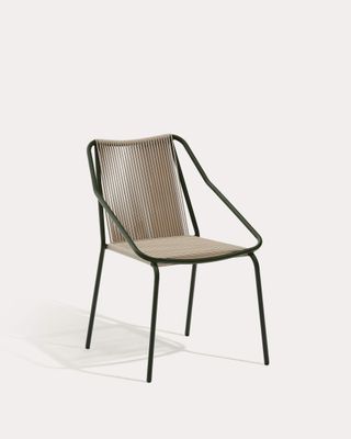 Silla apilable de exterior Zivia de cuerda crudo y acero galvanizado verde Silla apilable de exterior Zivia de cuerda crudo y acero galvanizado verde