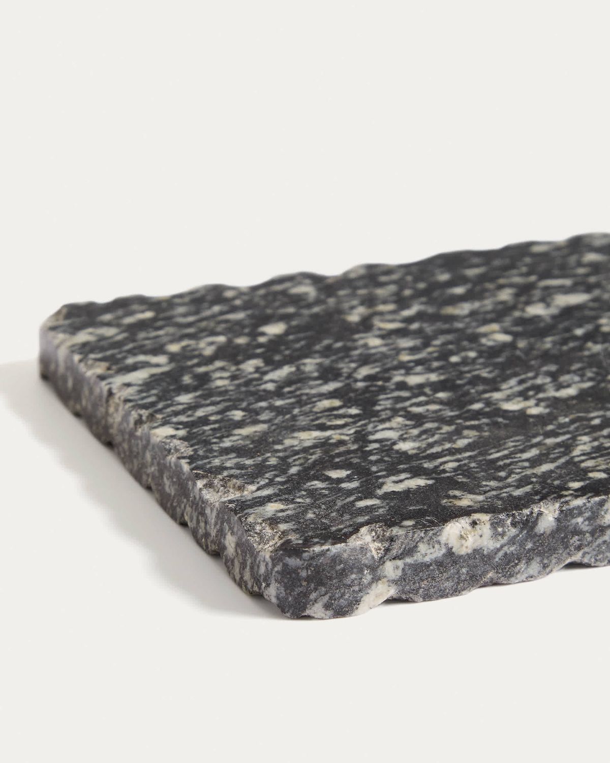 Tabla de servir Arlena de granito gris oscuro 38 x 15 cm