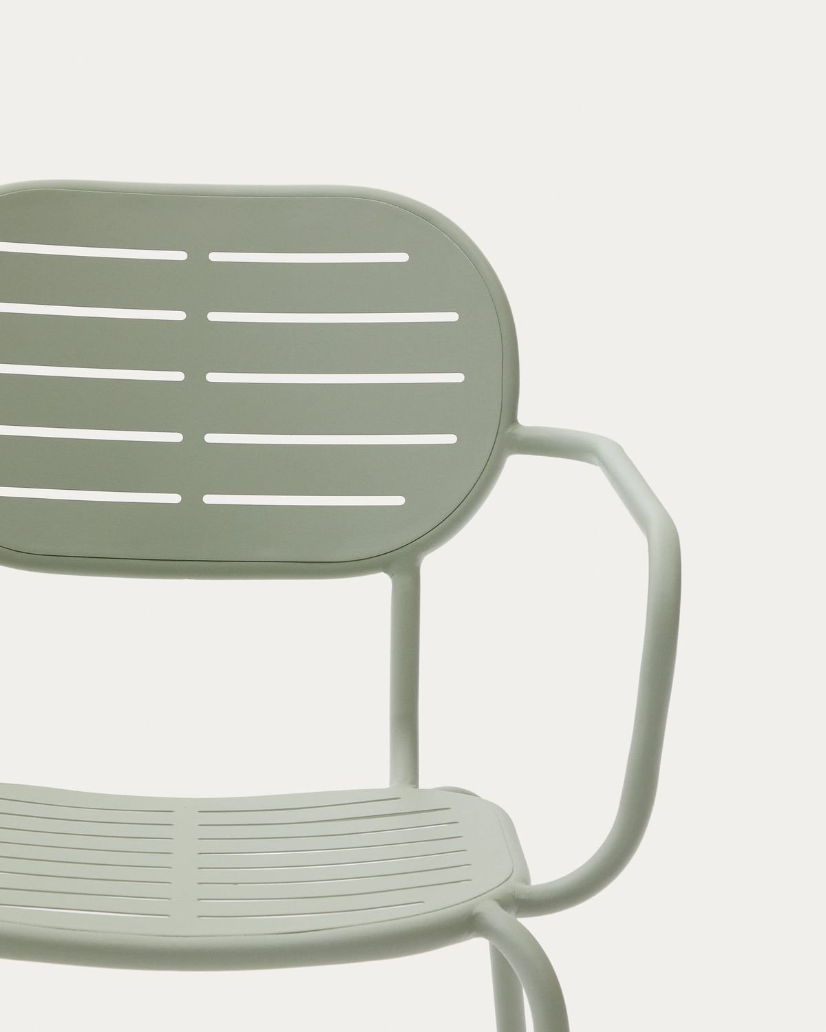 Silla apilable de exterior con reposabrazos Brai de acero galvanizado turquesa