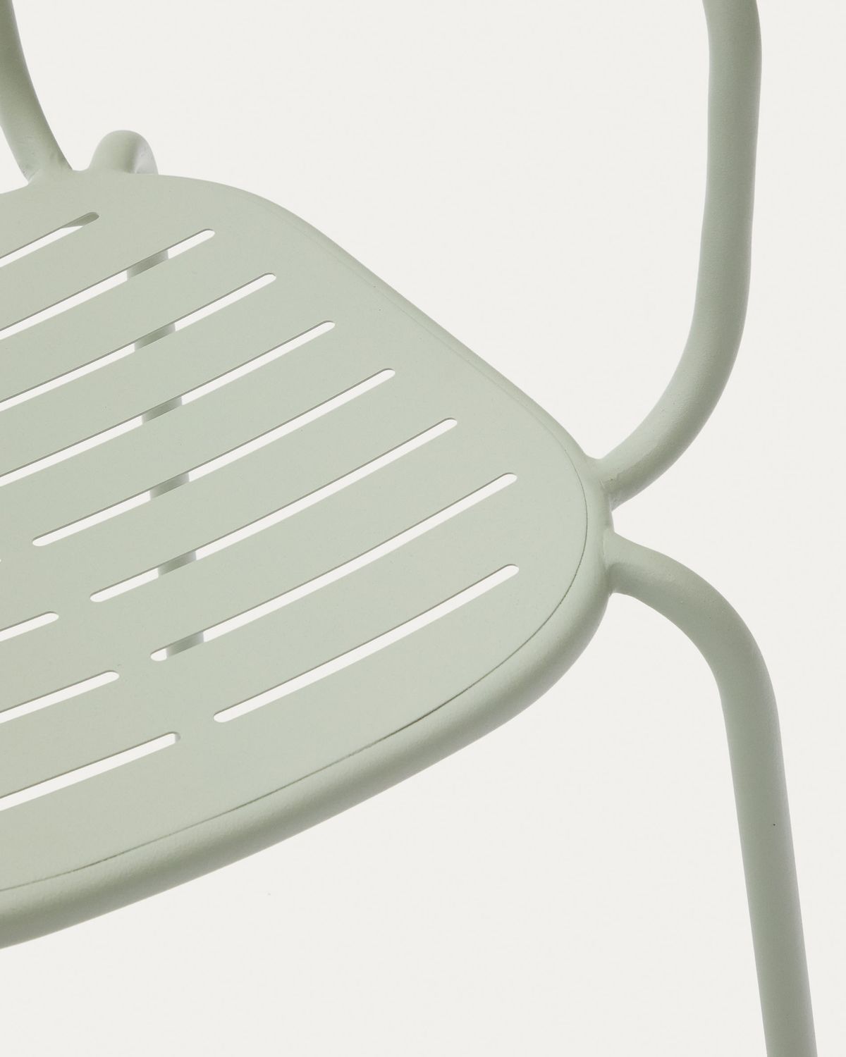 Silla apilable de exterior con reposabrazos Brai de acero galvanizado turquesa