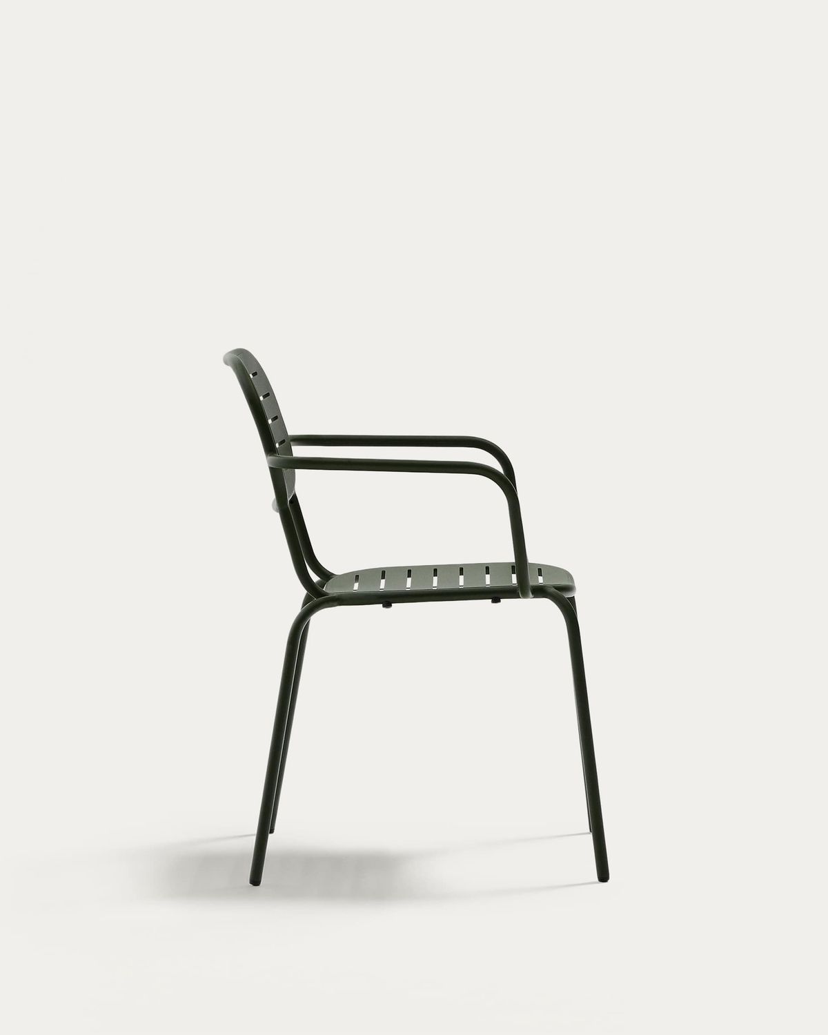 Silla apilable de exterior con reposabrazos Brai de acero galvanizado verde