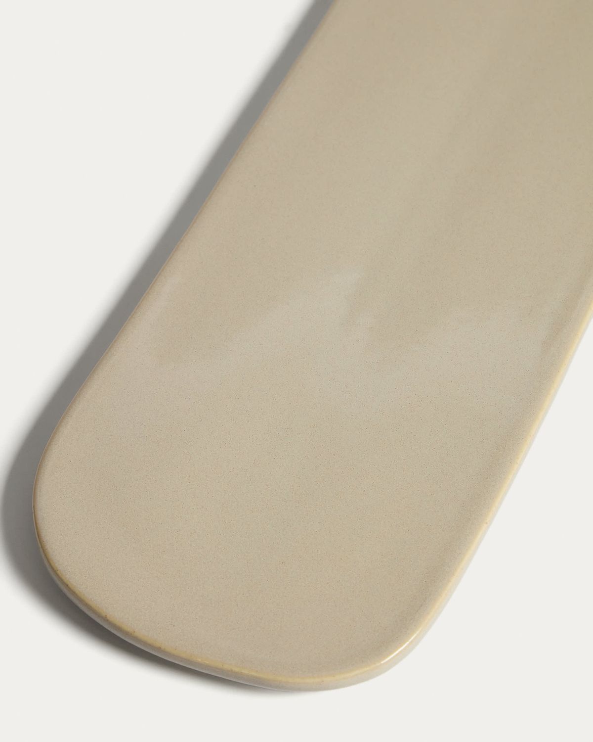 Tabla de servir Aderno de cerámica color marfil 43 x 12,3 cm