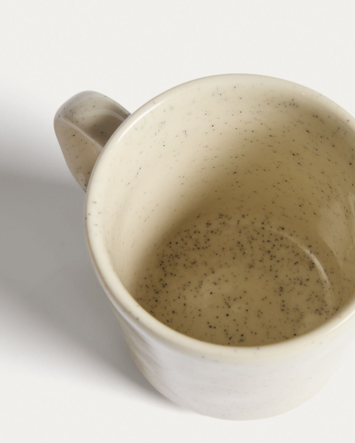 Taza Daner de cerámica color crudo
