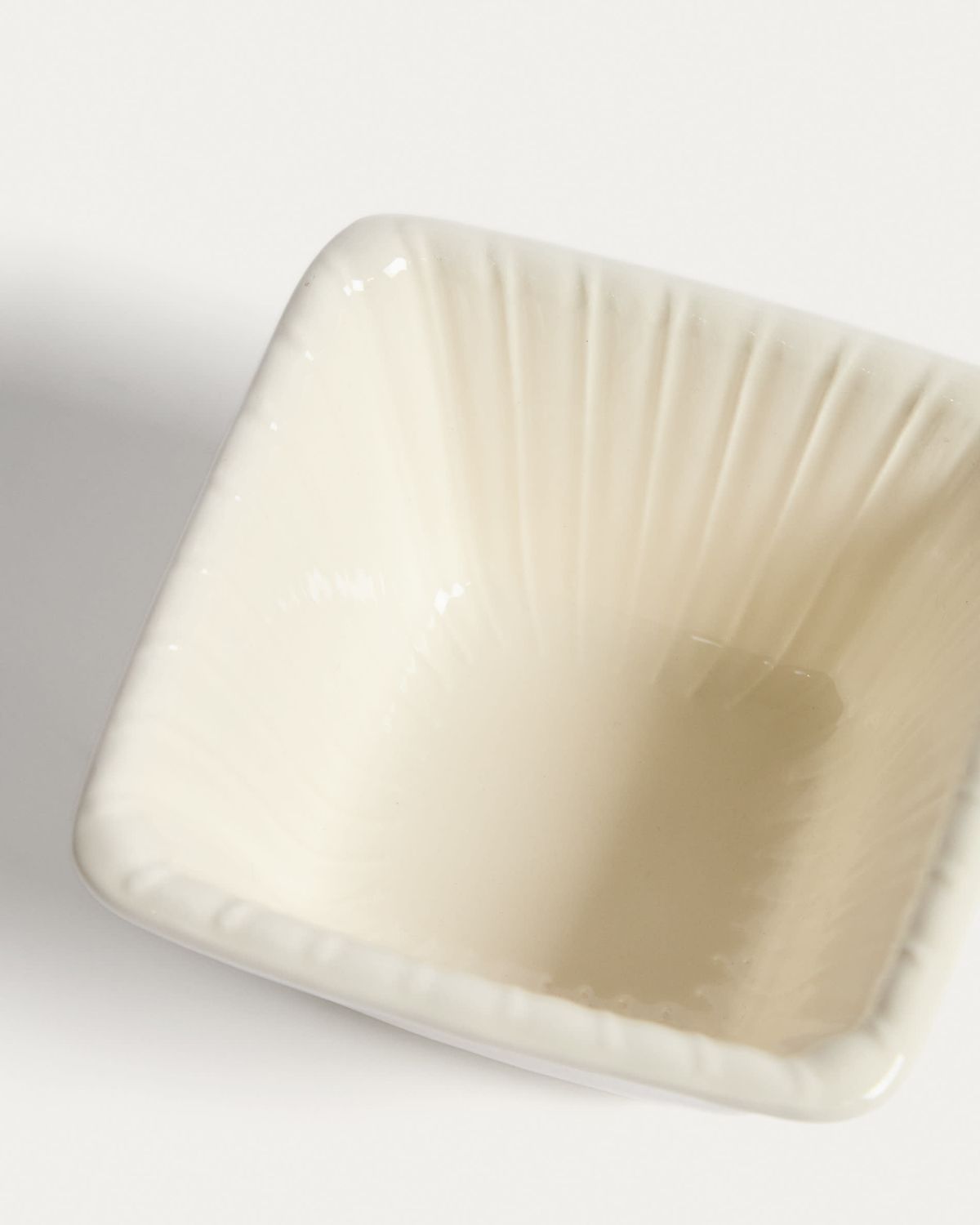 Bol pequeño Varla de cerámica beige