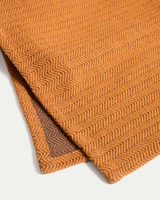 Camino de mesa Tieva de algodón jacquard naranja 50 x 150 cm