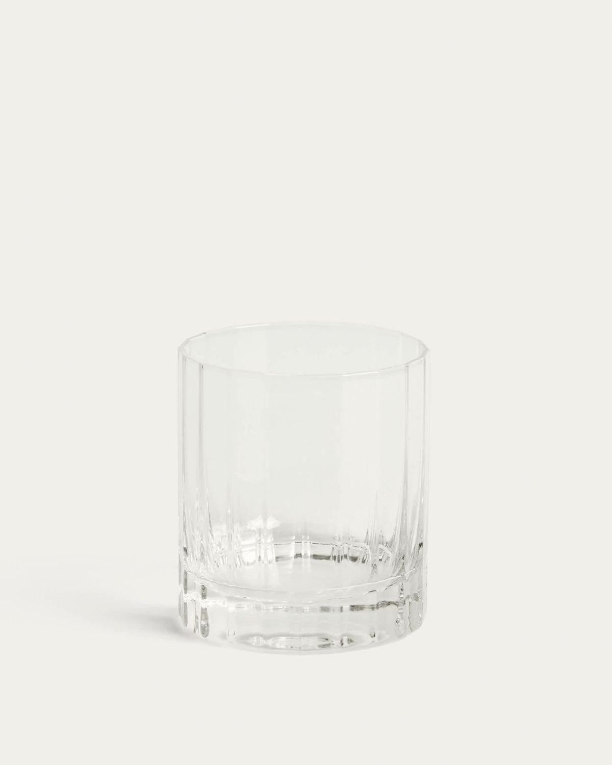 Vaso Nivor de vidrio transparente con relieve vertical tallado 30 cl