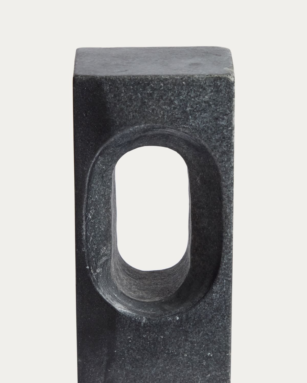 Escultura Tesh de mármol gris oscuro 36 cm