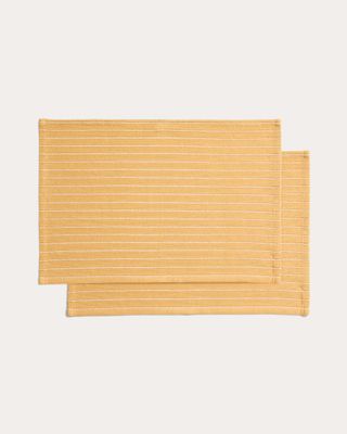 Set Noira de 2 manteles individuales de algodón jacquard mostaza 35 x 50 cm Set Noira de 2 manteles individuales de algodón jacquard mostaza 35 x 50 cm