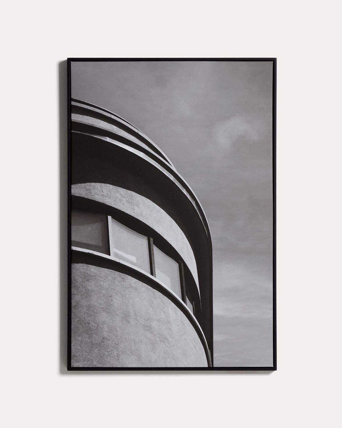 Cuadro Silen fotografía arquitectónica de Barcelona blanco y negro 67 x 100 cm