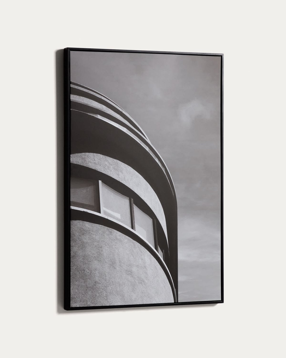 Cuadro Silen fotografía arquitectónica de Barcelona blanco y negro 67 x 100 cm