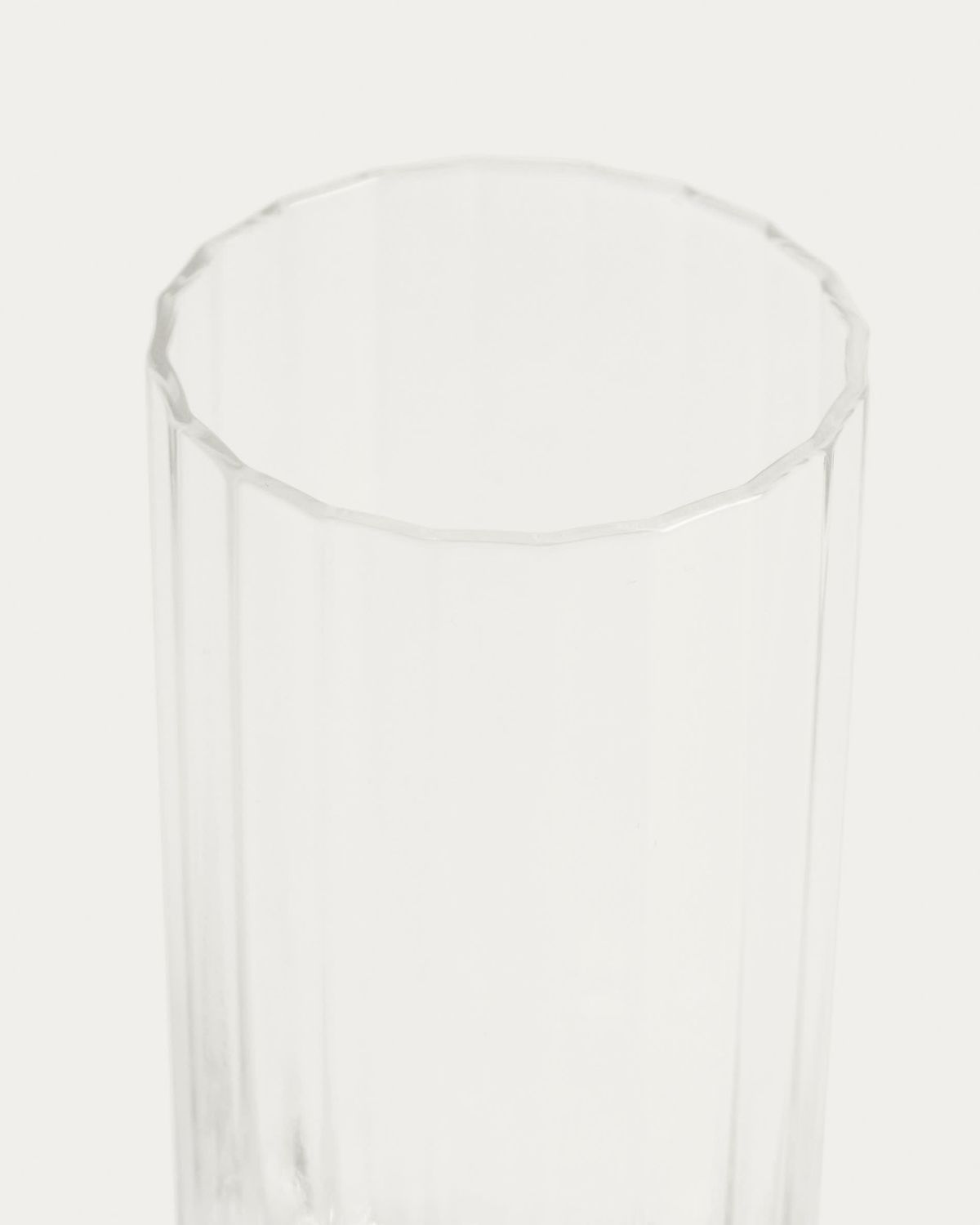 Vaso Nivor de vidrio transparente con relieve vertical tallado 30 cl