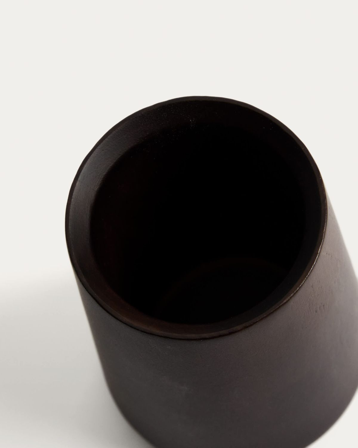Portacepillos Eide de madera de hevea oscura FSC 100%