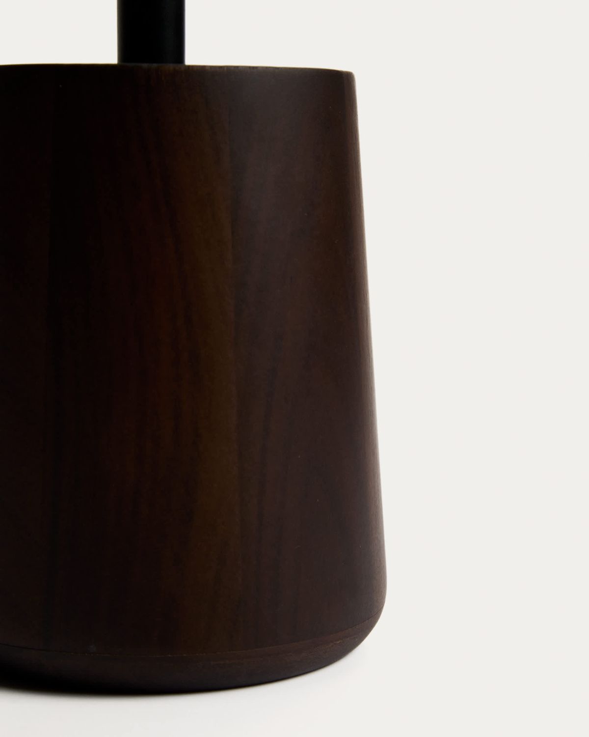 Escobilla de baño Eide de madera de hevea oscura FSC 100%