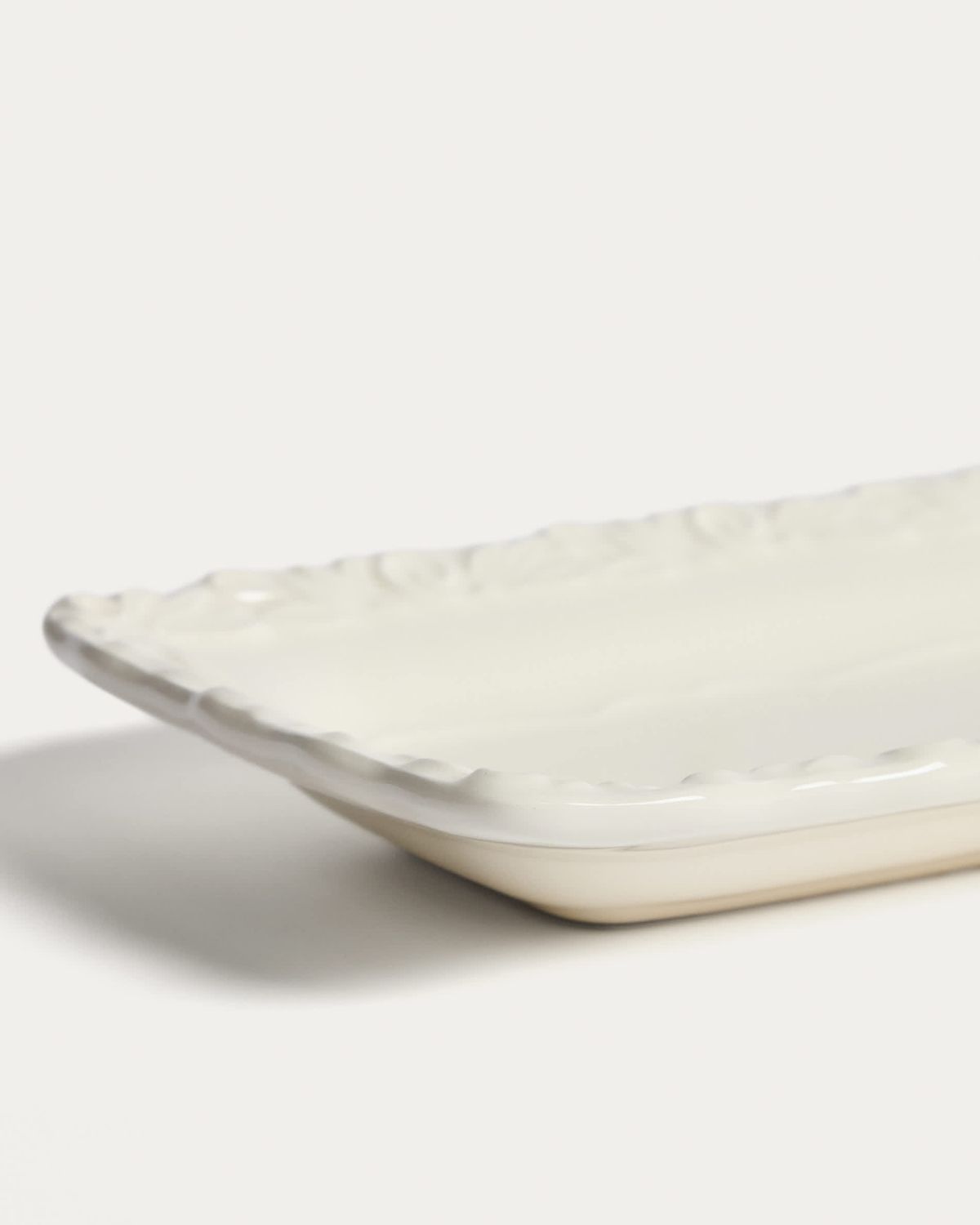 Bandeja Varla de cerámica beige