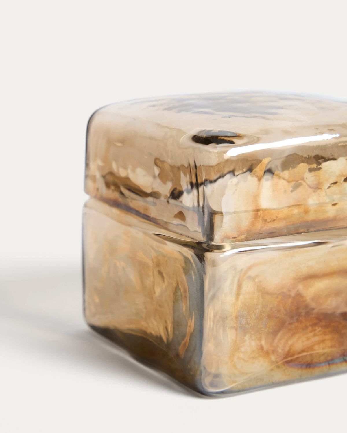 Caja decorativa Aveli de cristal beige tornasolado 9 x 9 cm