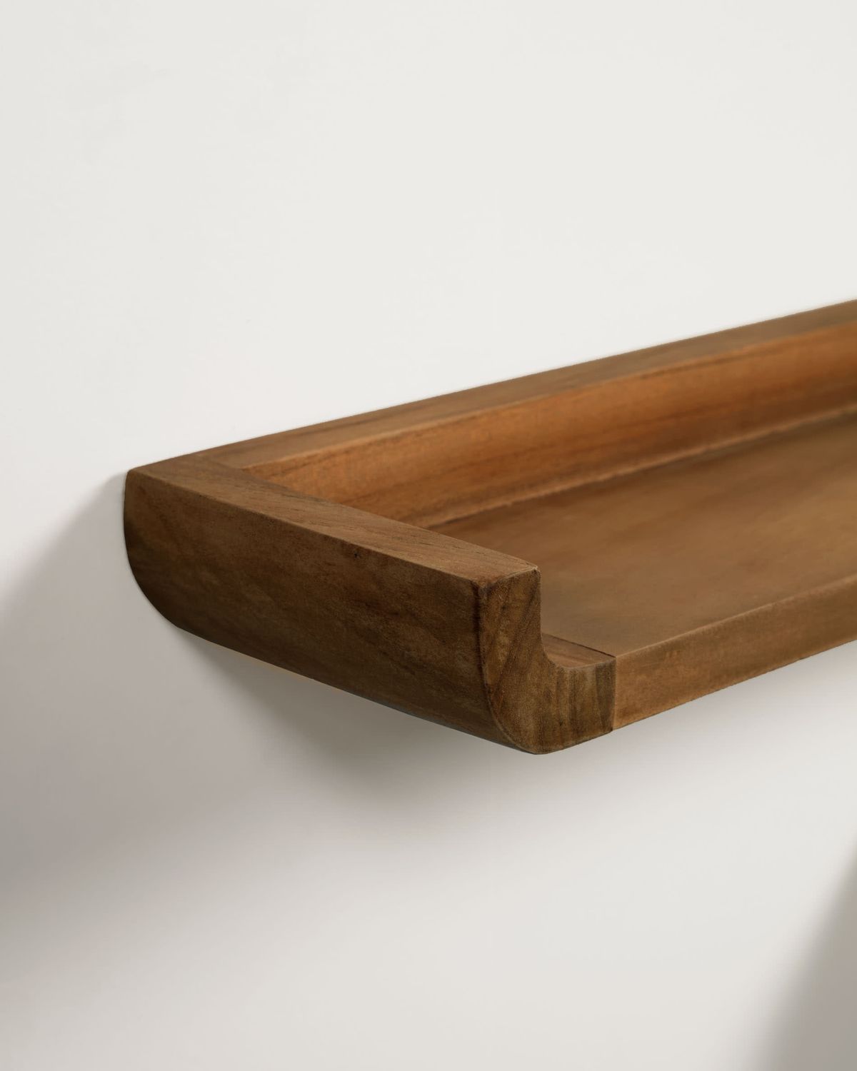 Set Shamel de 2 estantes de madera maciza de teca con acabado nogal 50 x 5 cm