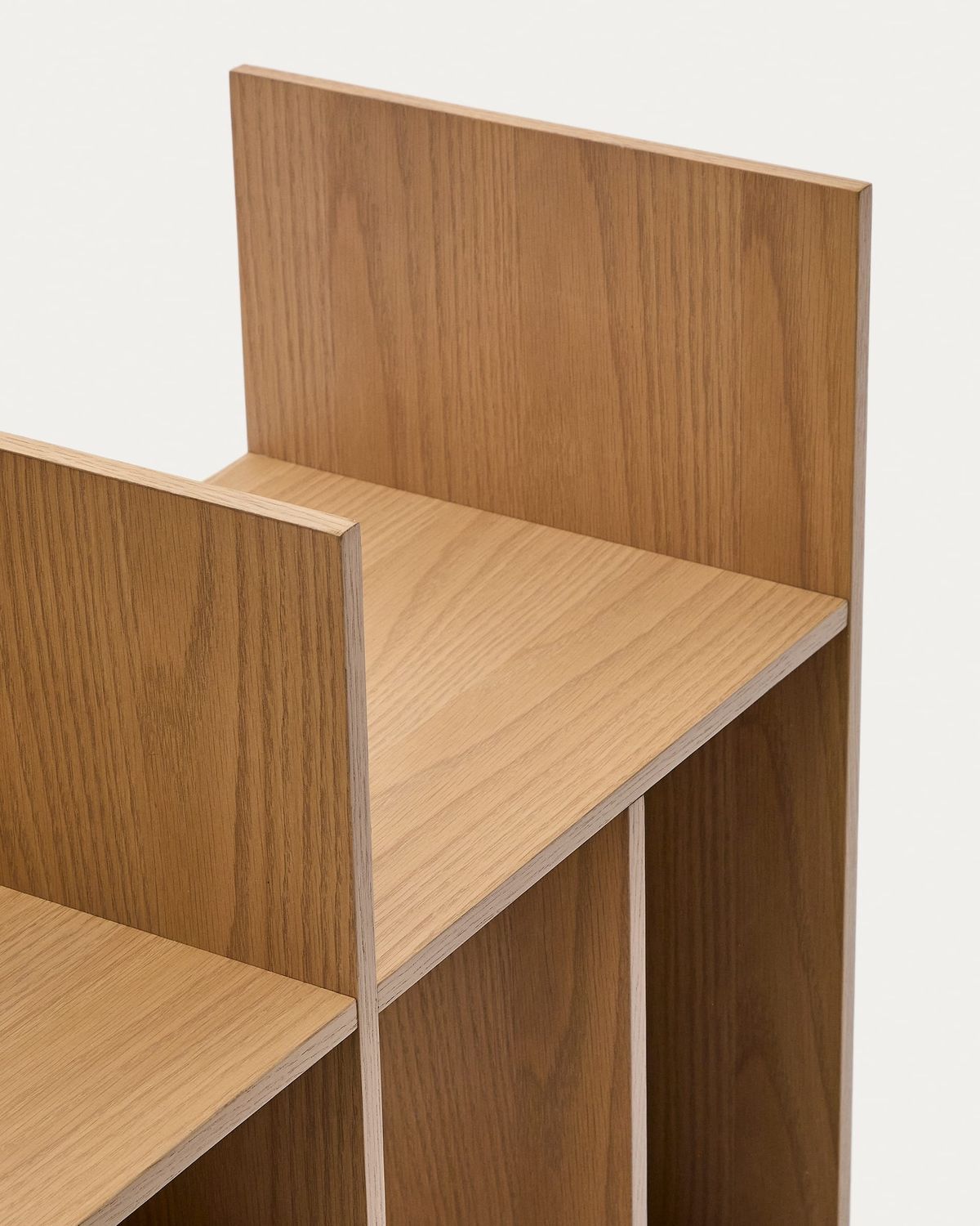 Estantería modular Ina de chapa de roble con acabado tono natural 80 x 80 cm FSC 100%
