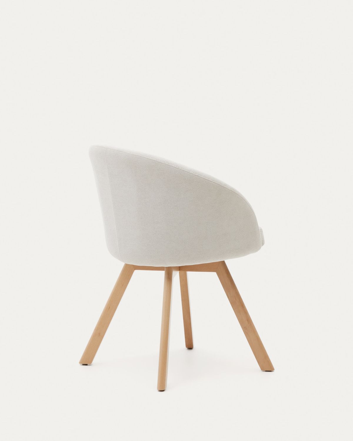 Silla giratoria Marvin chenilla beige y patas de madera maciza de haya acabado natural FSC 100%