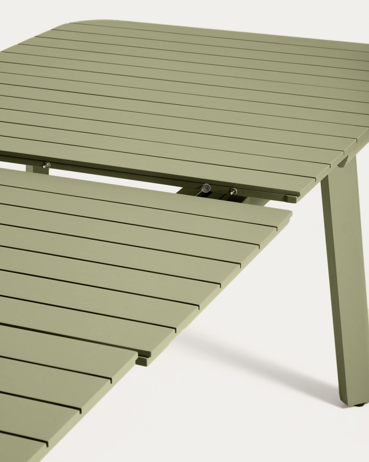 Mesa extensible de exterior Izola de aluminio con acabado verde 220 (280) x 100 cm