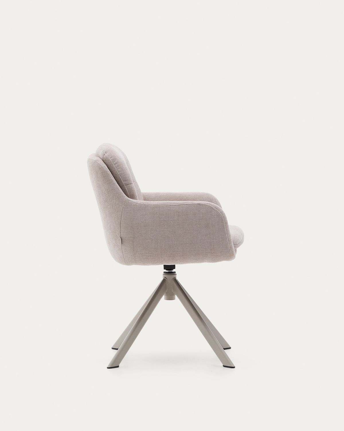 Silla giratoria Lexa de chenilla beige y patas de acero con acabado beige