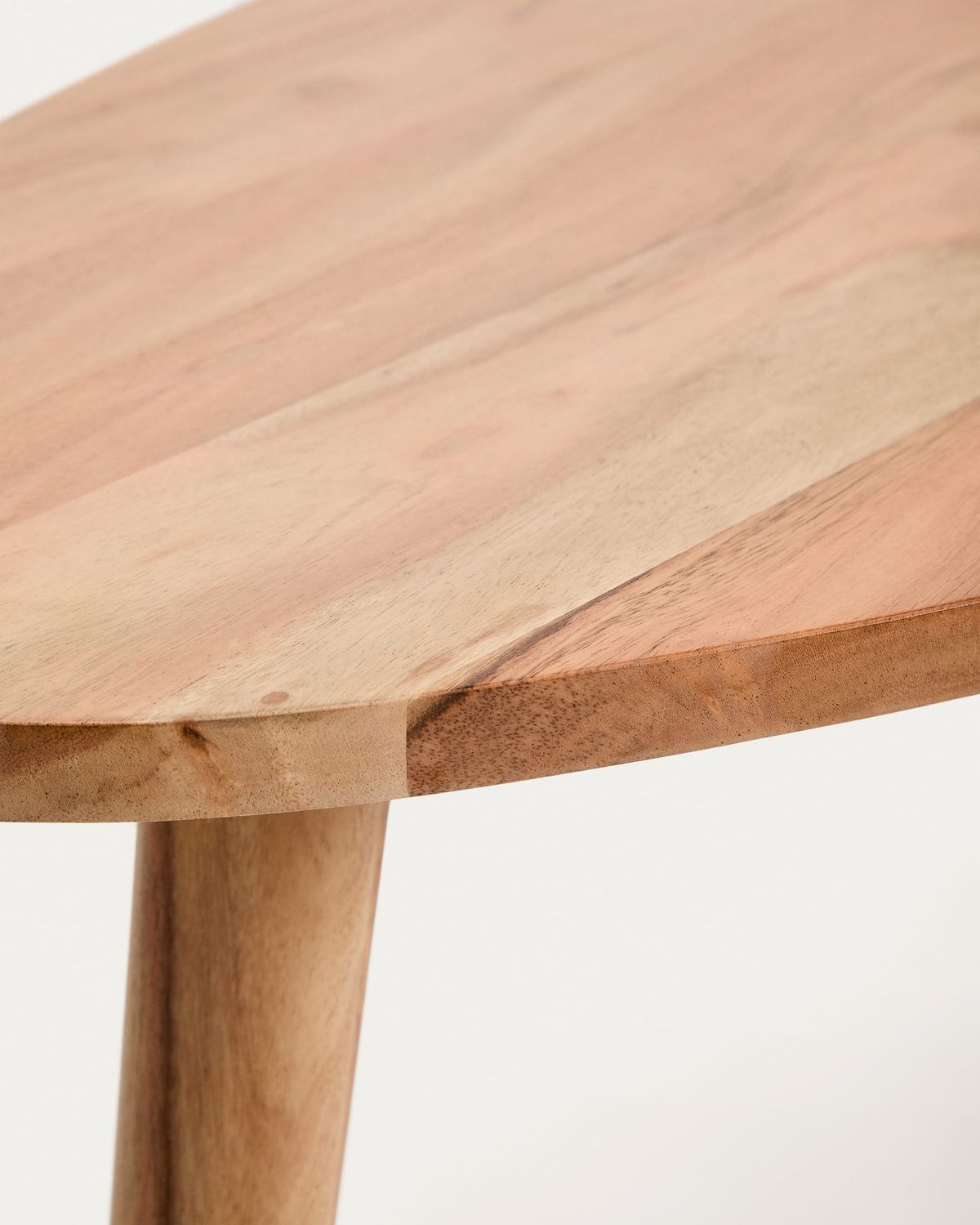 Mesa de centro Duvani de madera maciza de acacia con acabado blanqueado Ø110 x 60 cm