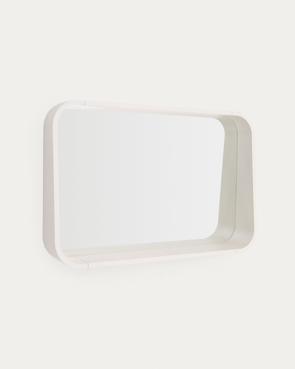 Espejo Salaya de madera contrachapada de fresno con acabado lacado beige 90 x 60 cm