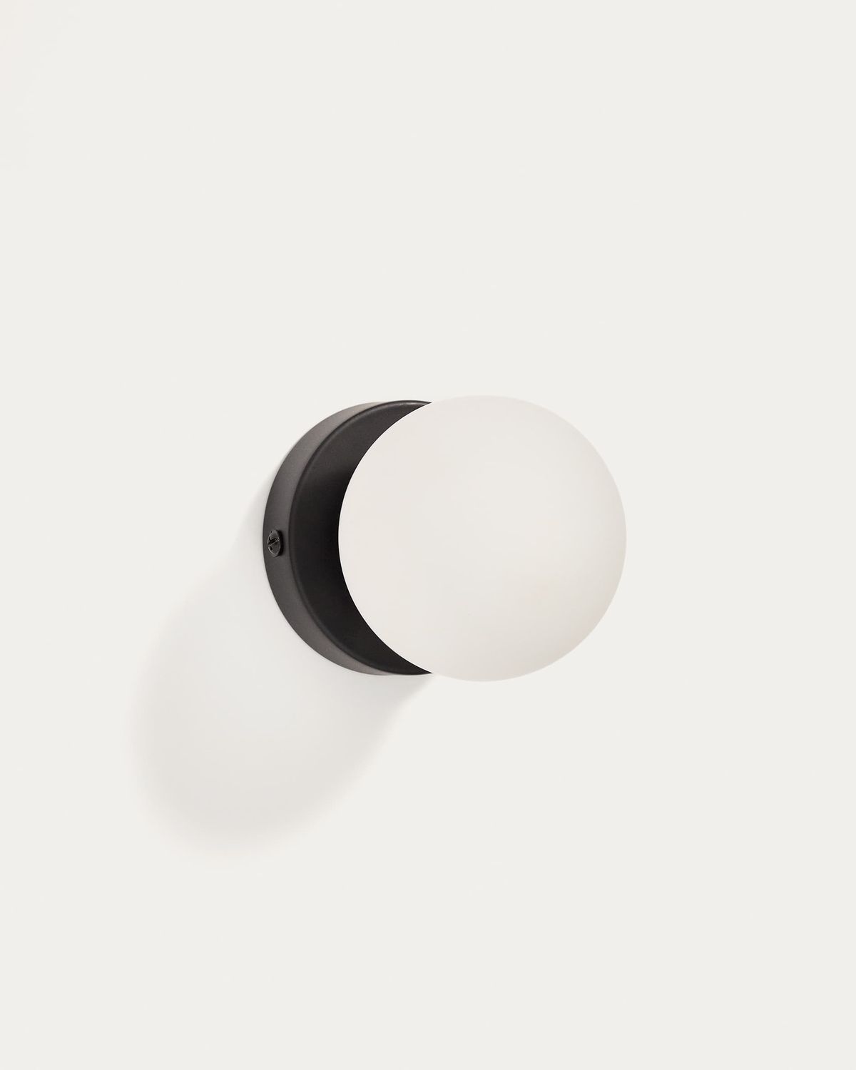Aplique de pared Brisia de metal con acabado negro y 1 bola de cristal glaseado Ø8 cm