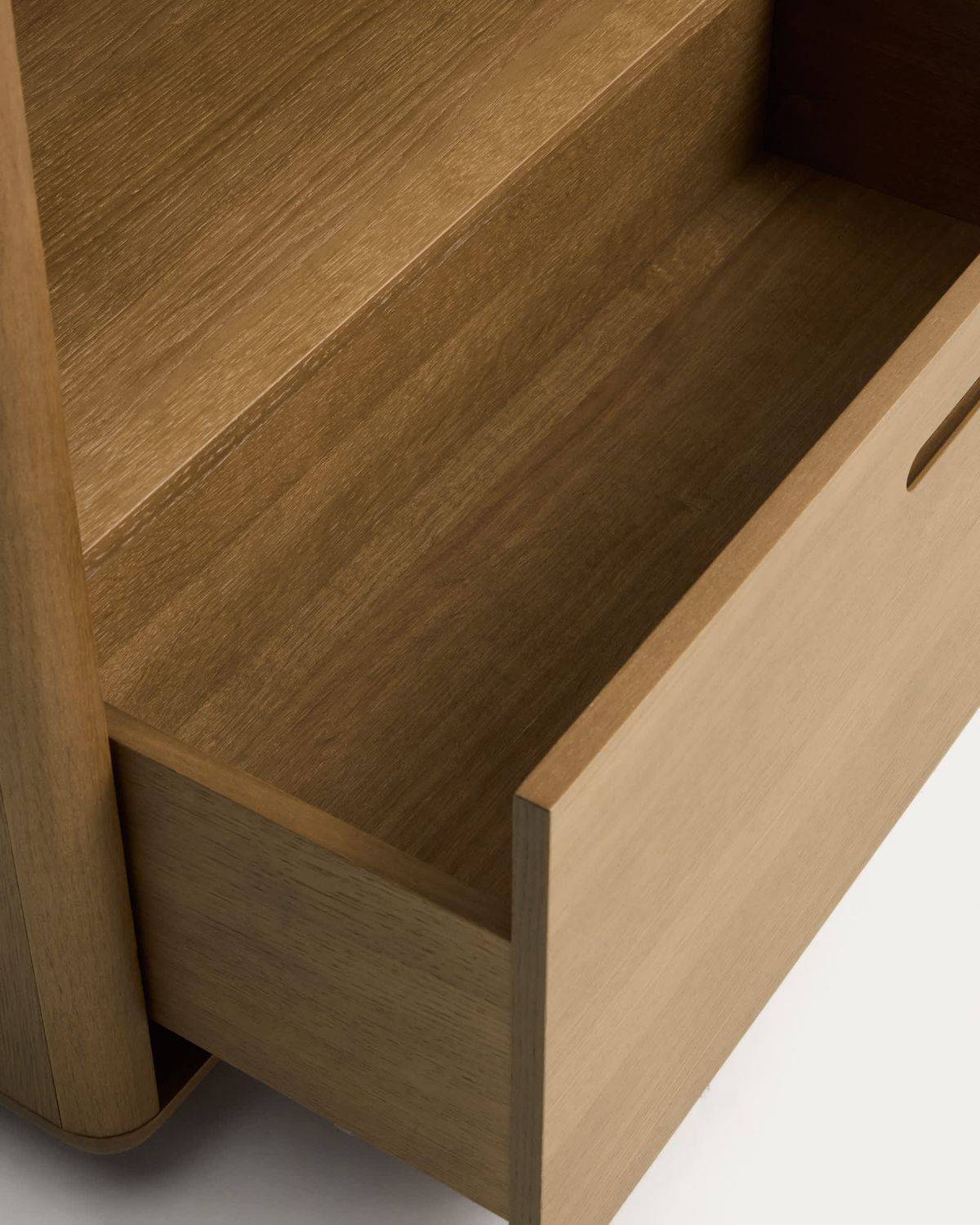 Estantería Arelida de chapa y madera maciza de roble acabado marrón claro 90 x 185 cm FSC Mix Credit
