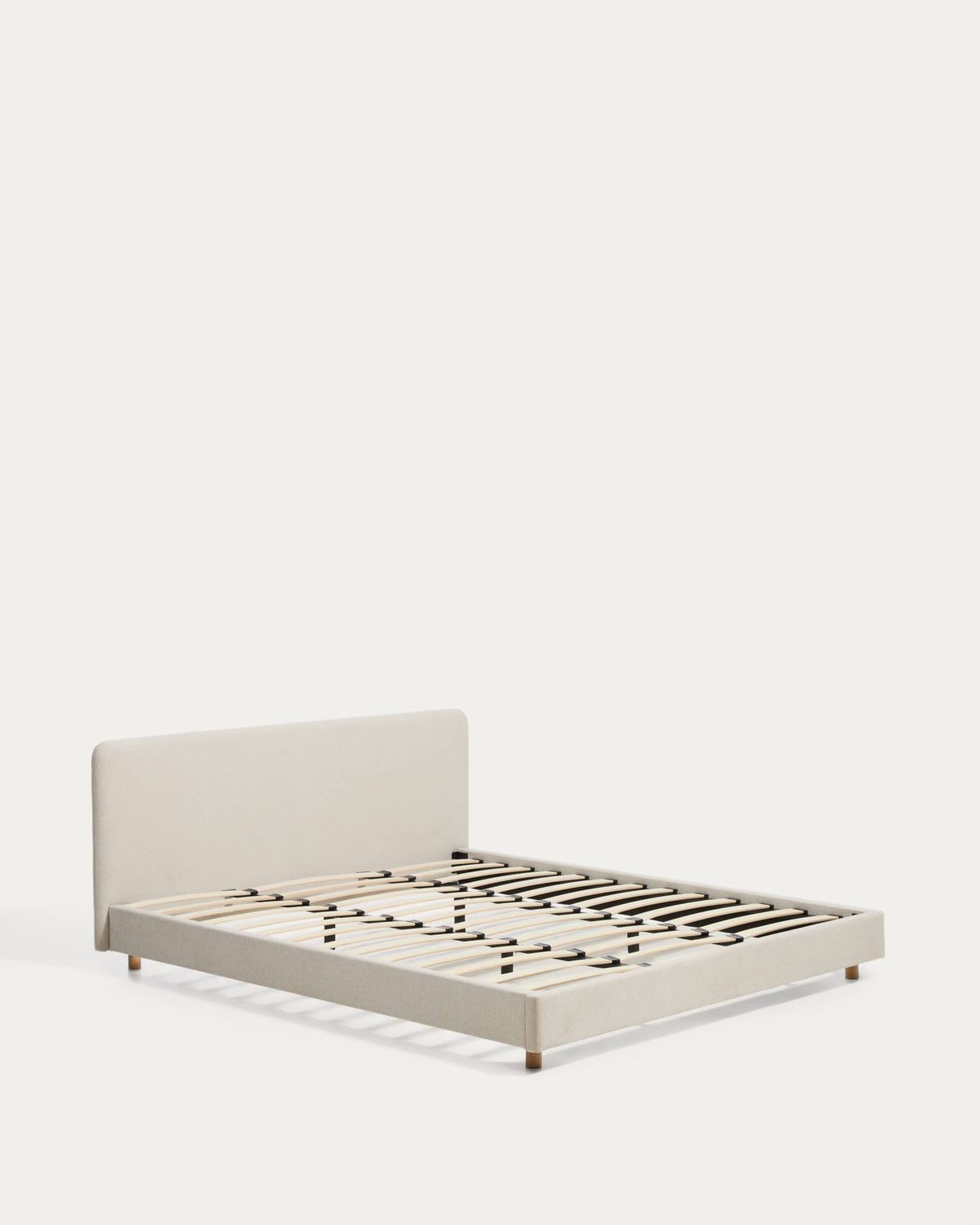 Cama Selven en chenilla beige para colchón de 180 x 200 cm FSC 100%