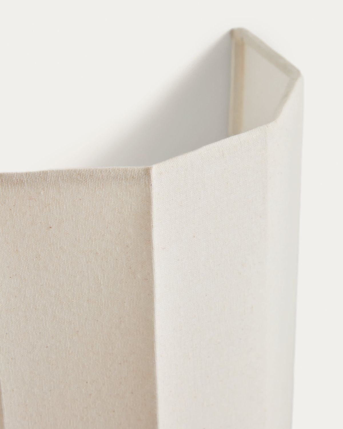 Aplique de pared Lumeni de madera de caucho y lino beige 20 cm