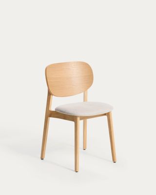 Silla Ludara de chapa de roble y chenilla beige Silla Ludara de chapa de roble y chenilla beige