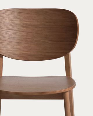 Silla Ludara de chapa de roble acabado nogal