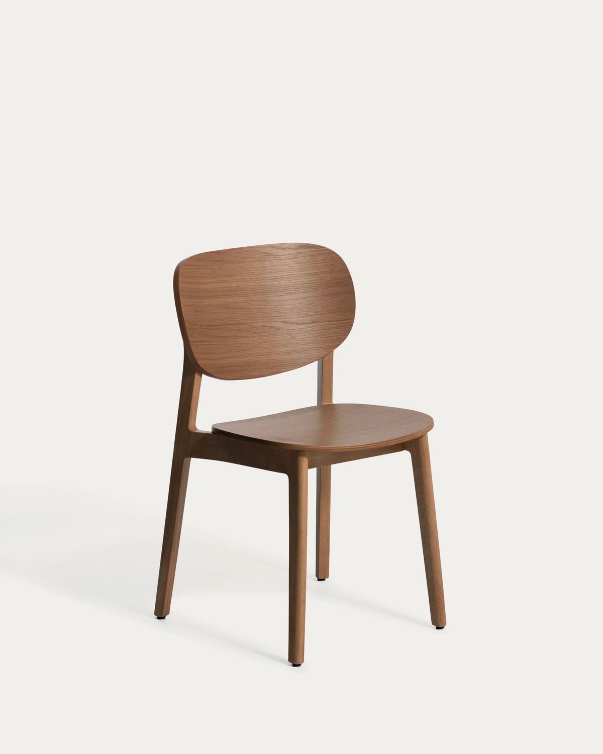 Silla Ludara de chapa de roble acabado nogal