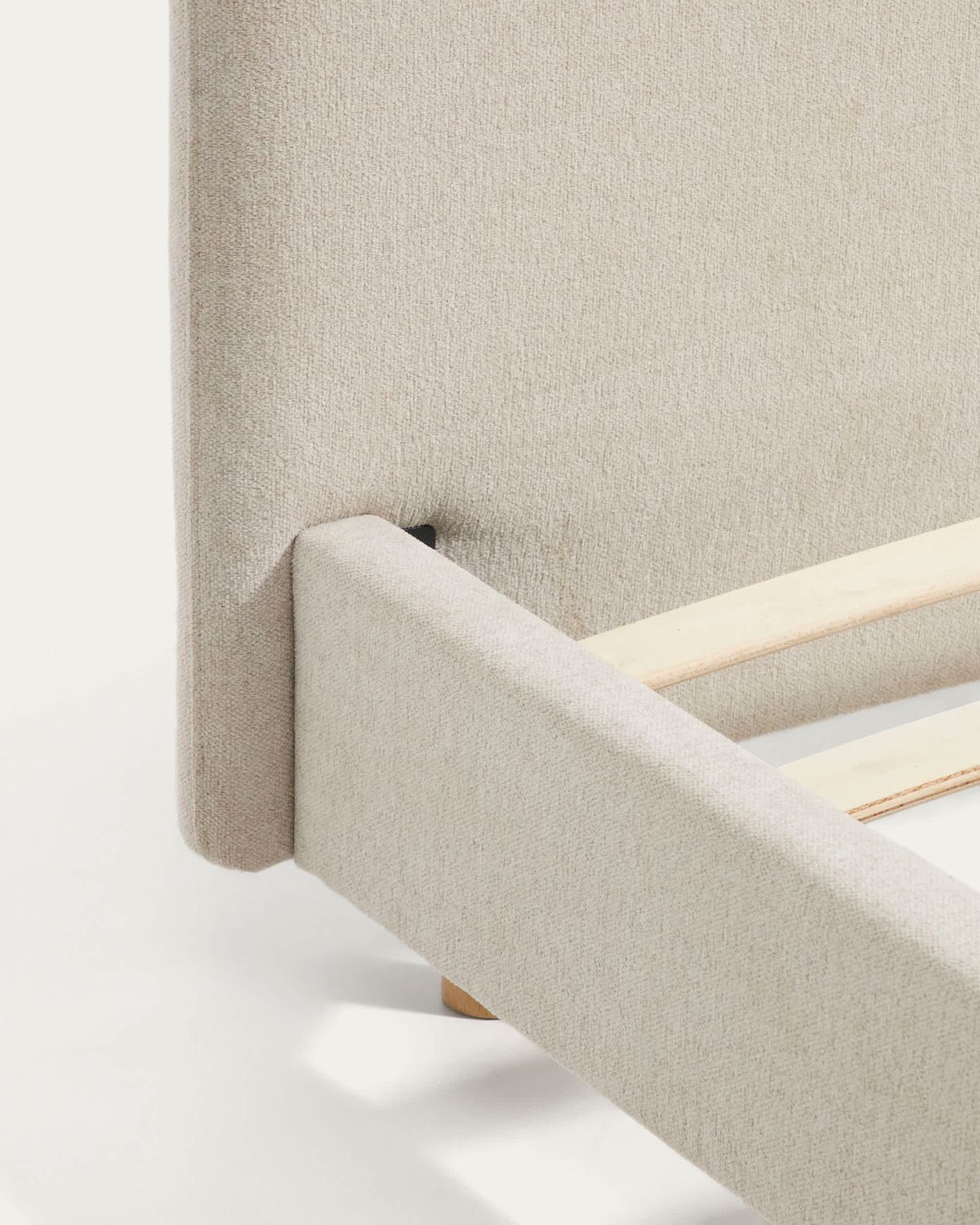 Cama Selven en chenilla beige para colchón de 90 x 200 cm FSC 100%