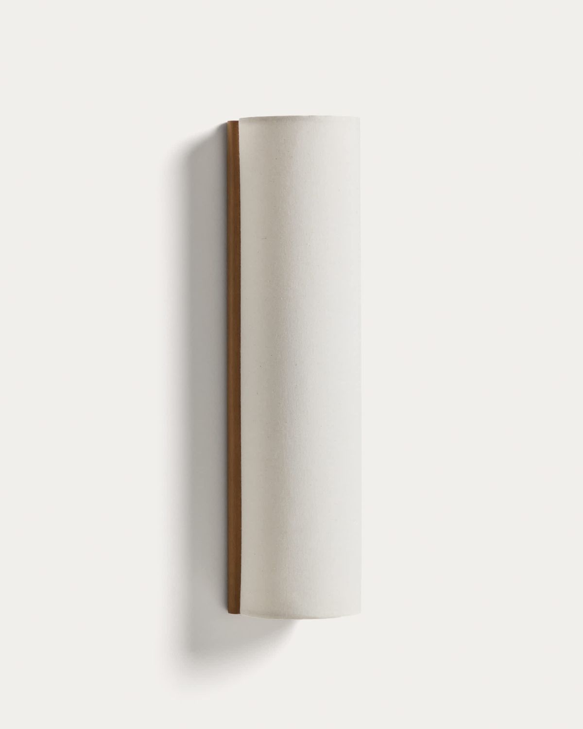Aplique de pared Umbran de madera de caucho marrón claro y lino beige