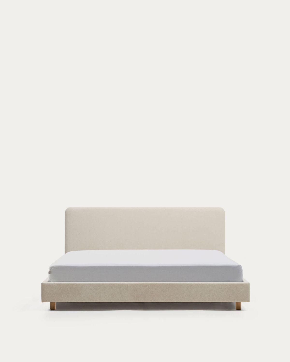Cama Selven en chenilla beige para colchón de 150 x 200 cm FSC 100%