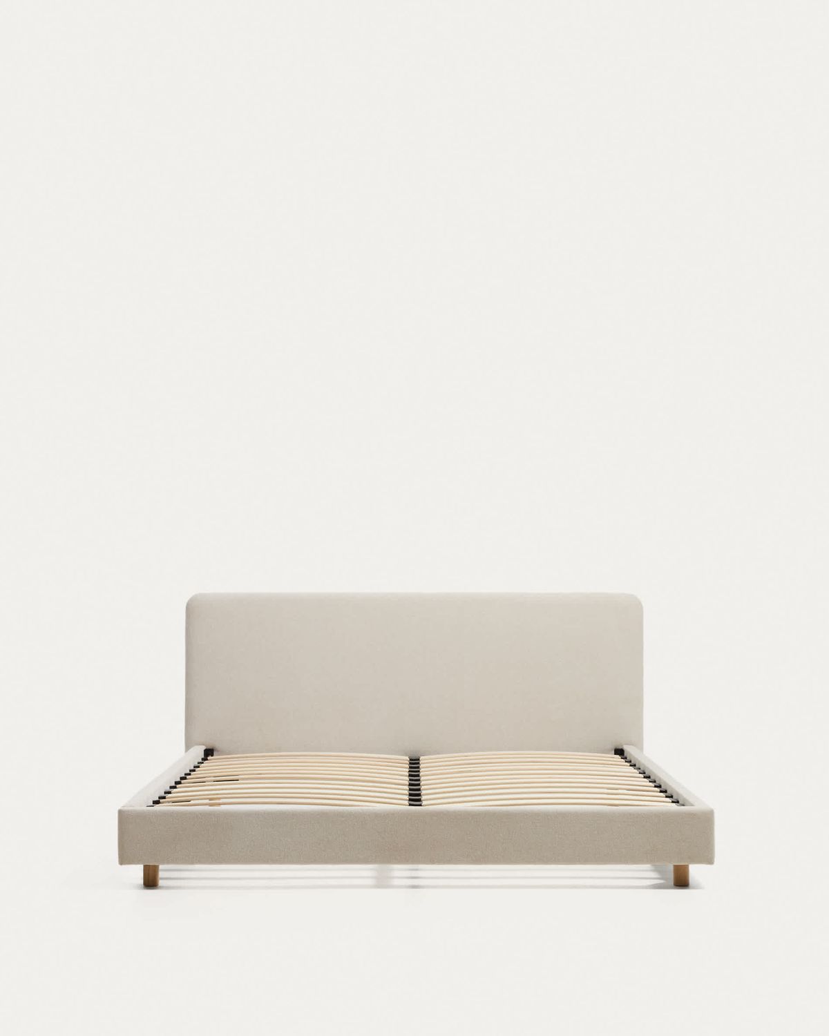 Cama Selven en chenilla beige para colchón de 150 x 200 cm FSC 100%