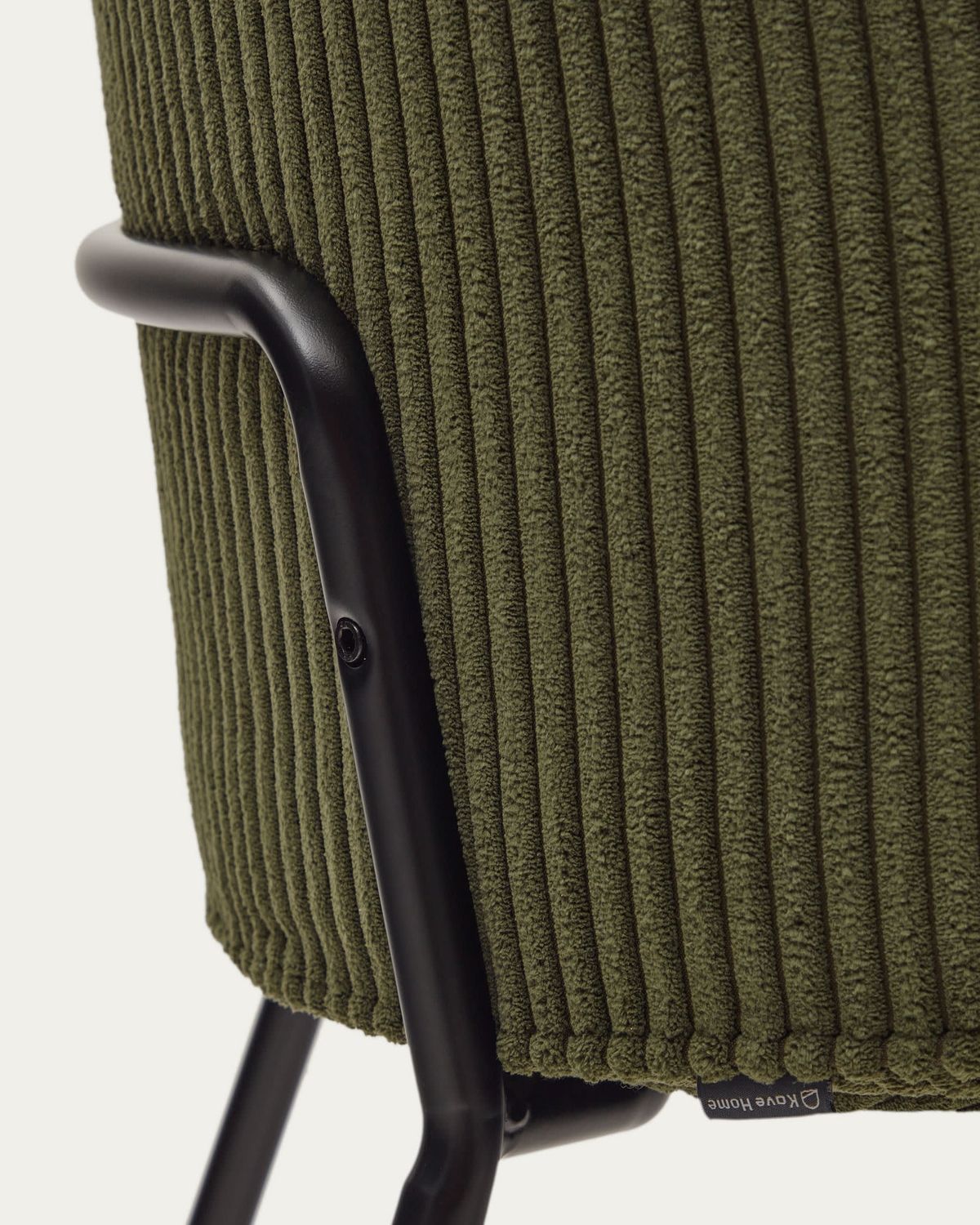 Silla Yunia de pana gruesa verde con patas de acero con acabado pintado negro FR