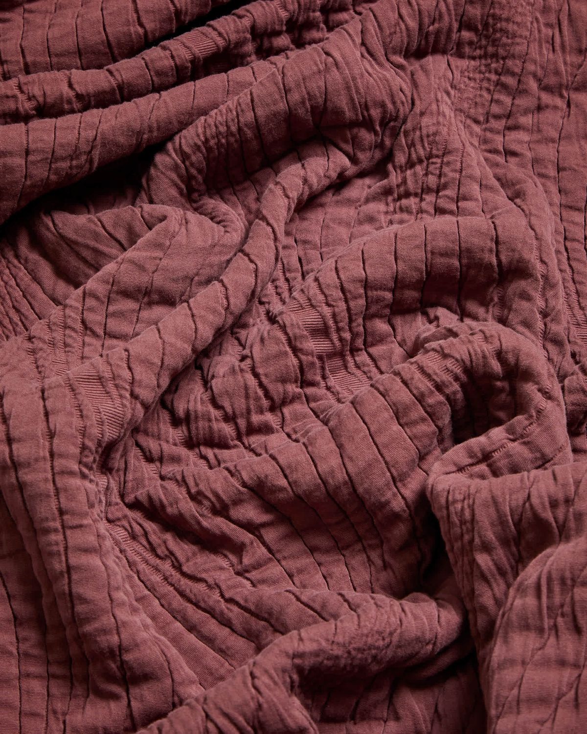 Colcha Sarula 100% algodón jacquard granate para cama de 150/160 cm