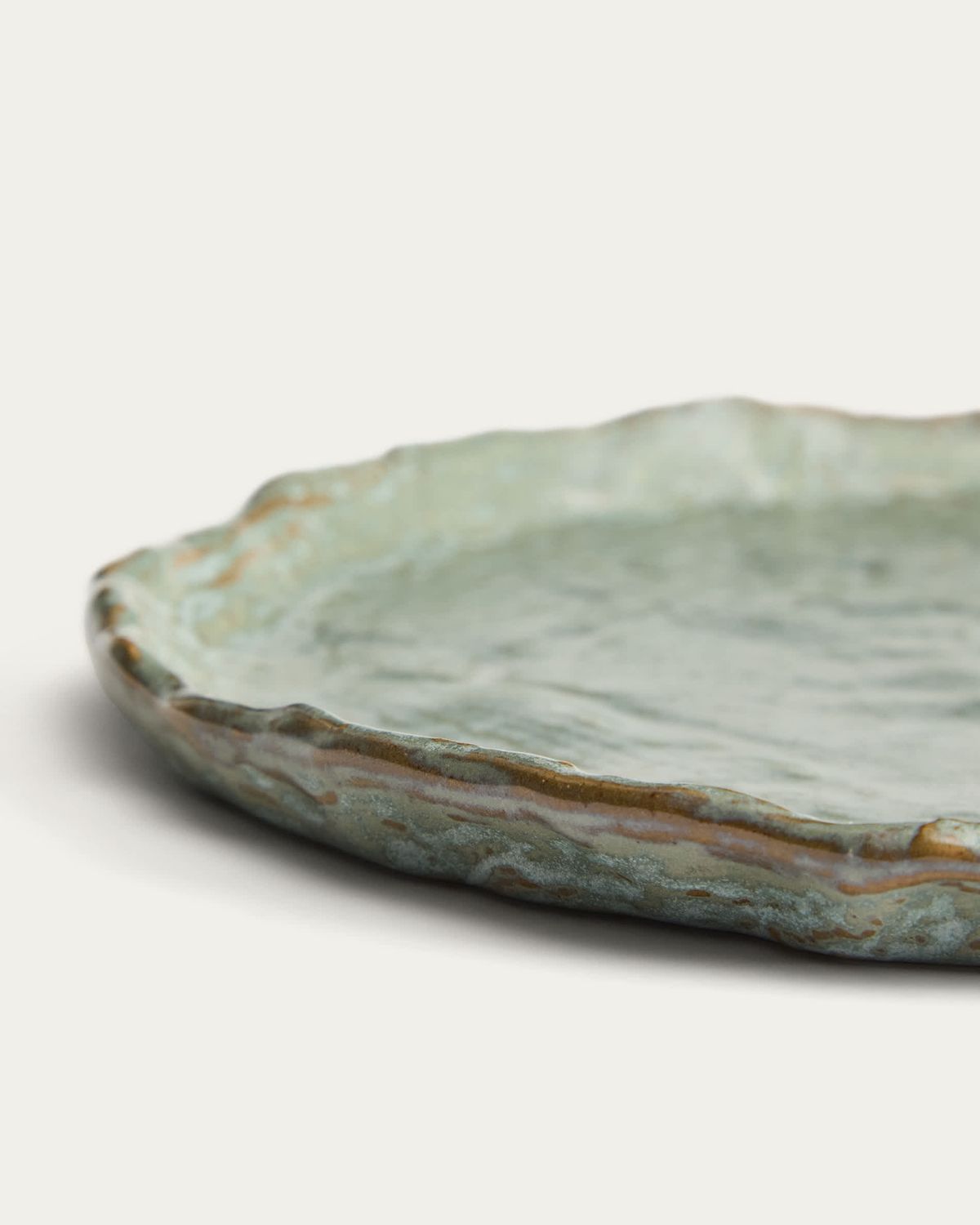 Plato plano Alenia de cerámica gris