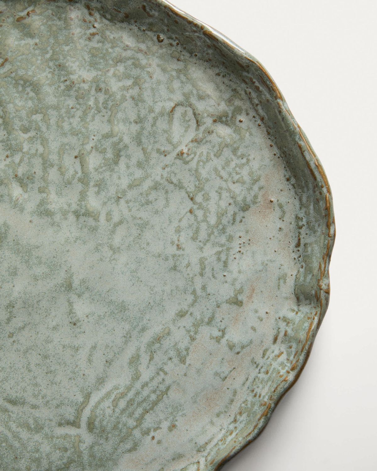 Plato plano Alenia de cerámica gris