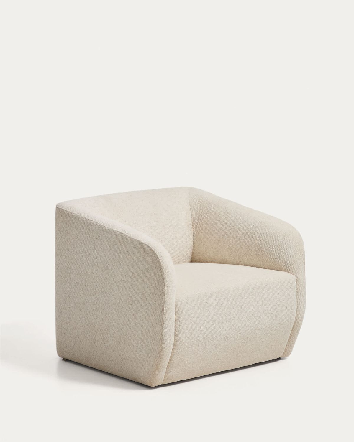 Butaca Milare de chenilla beige 83 cm FSC 100%
