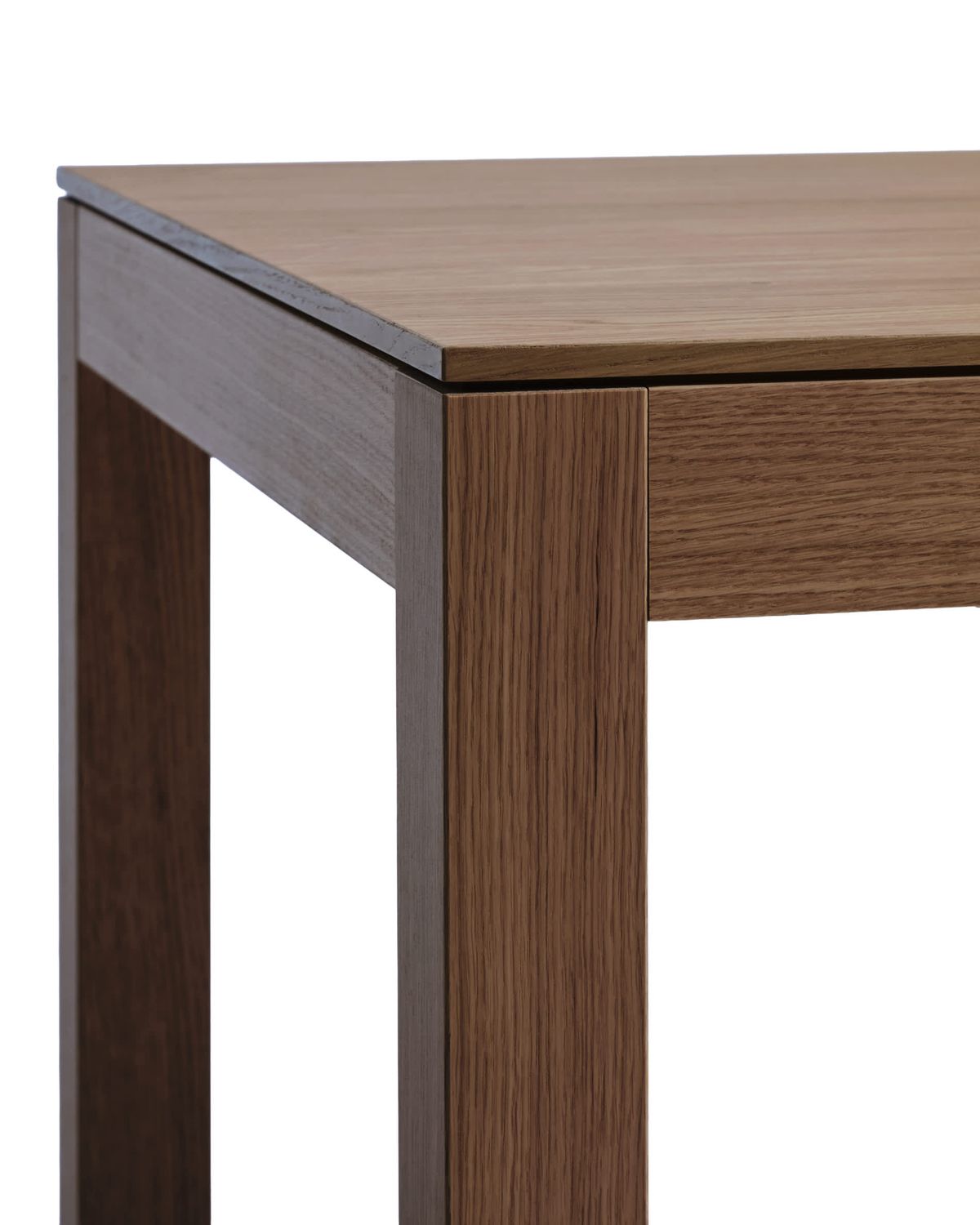 Mesa extensible Narevi en chapa de roble con acabado nogal 130 (190) x 80 cm