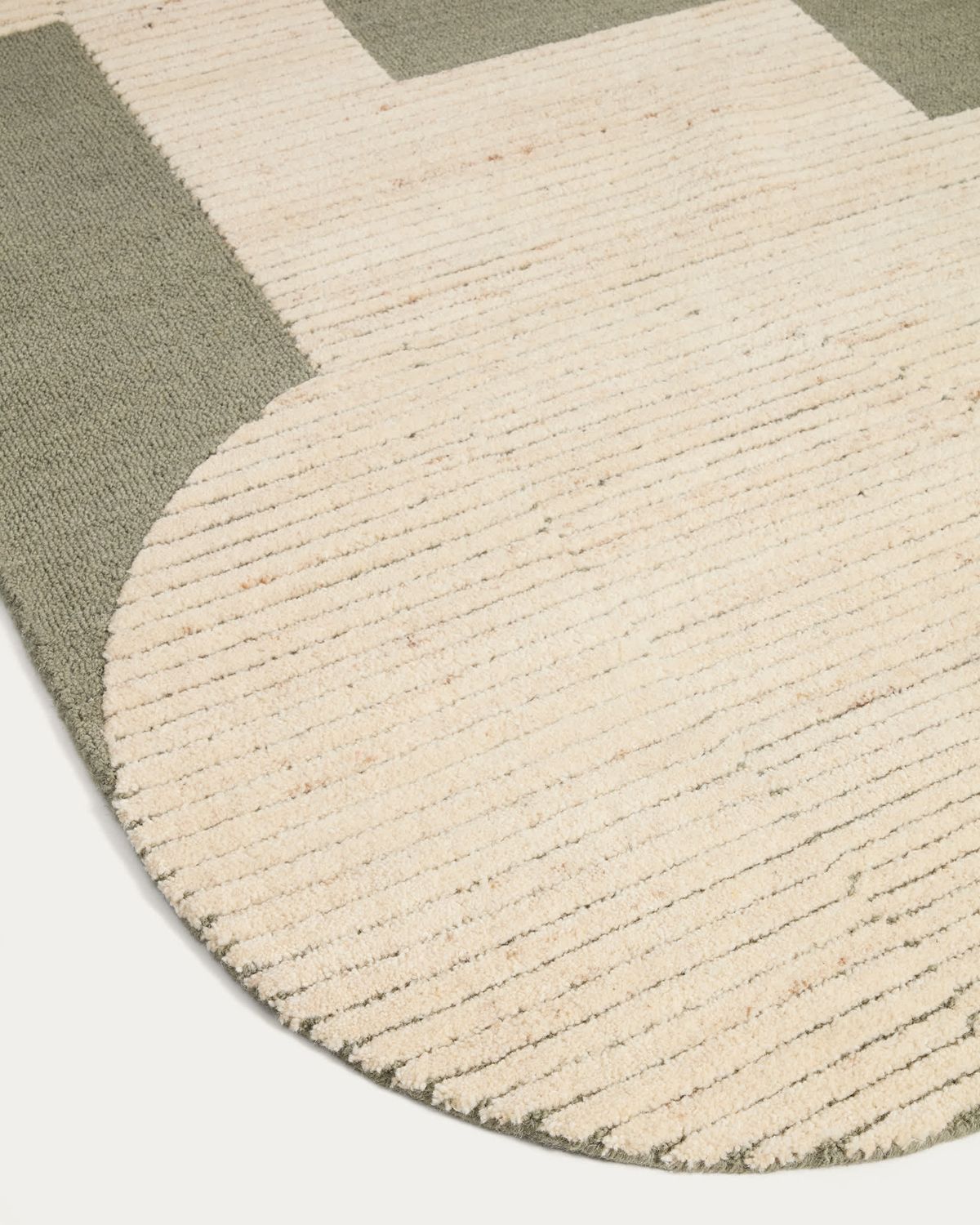 Alfombra Bralen de lana jacquard verde y beige 200 x 300 cm