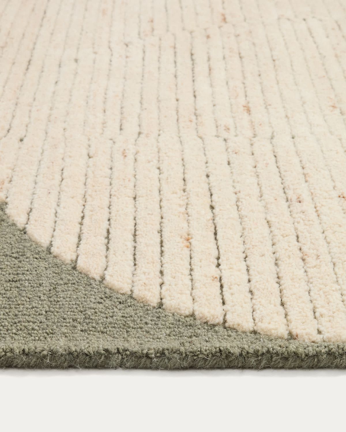 Alfombra Bralen de lana jacquard verde y beige 200 x 300 cm