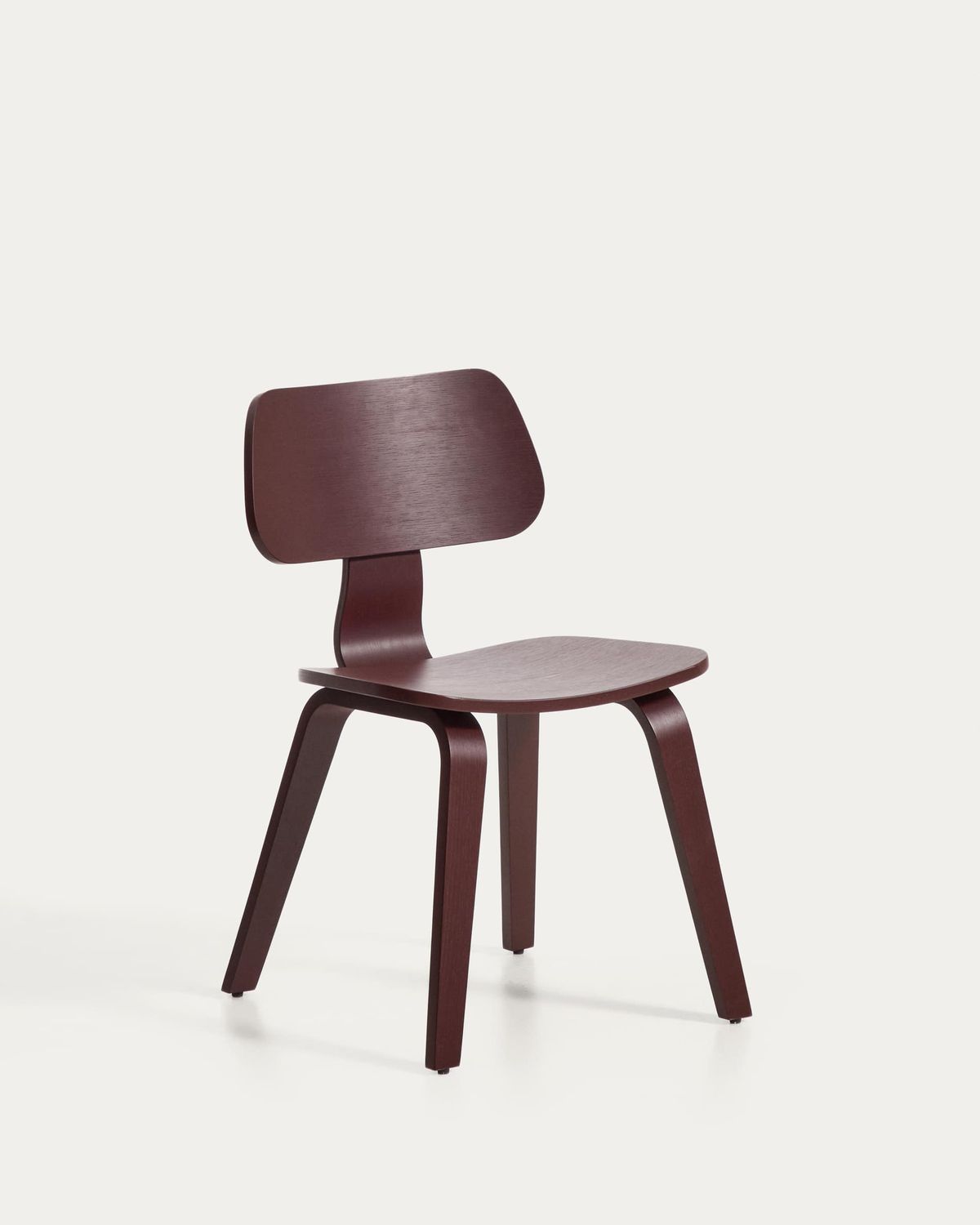 Silla Gena de chapa de roble con acabado granate