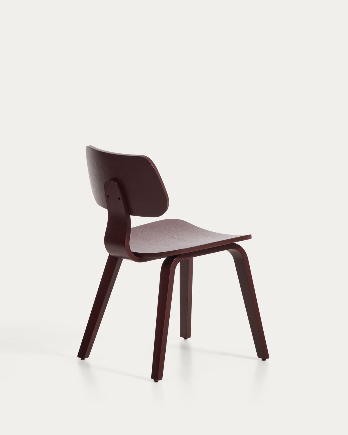 Silla Gena de chapa de roble con acabado granate