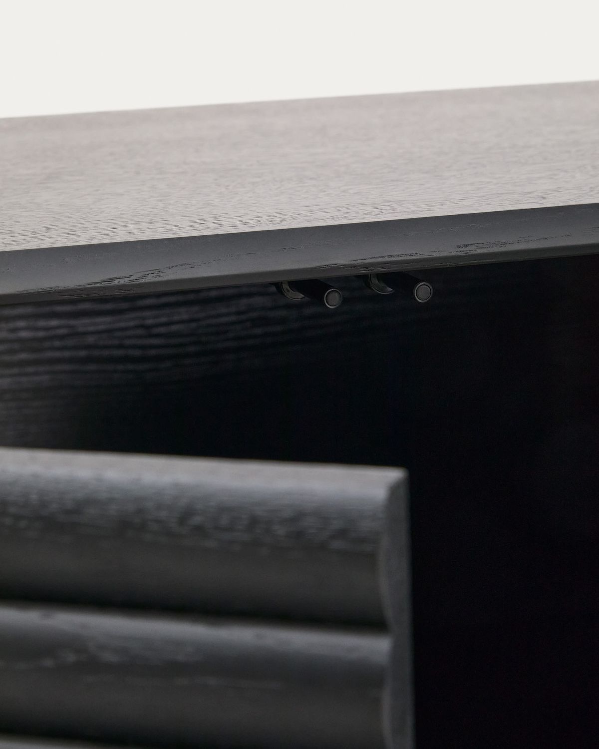 Aparador Lenon 3 puertas y 3 cajones madera maciza y chapa roble negro 200x86cm FSC Mix Credit